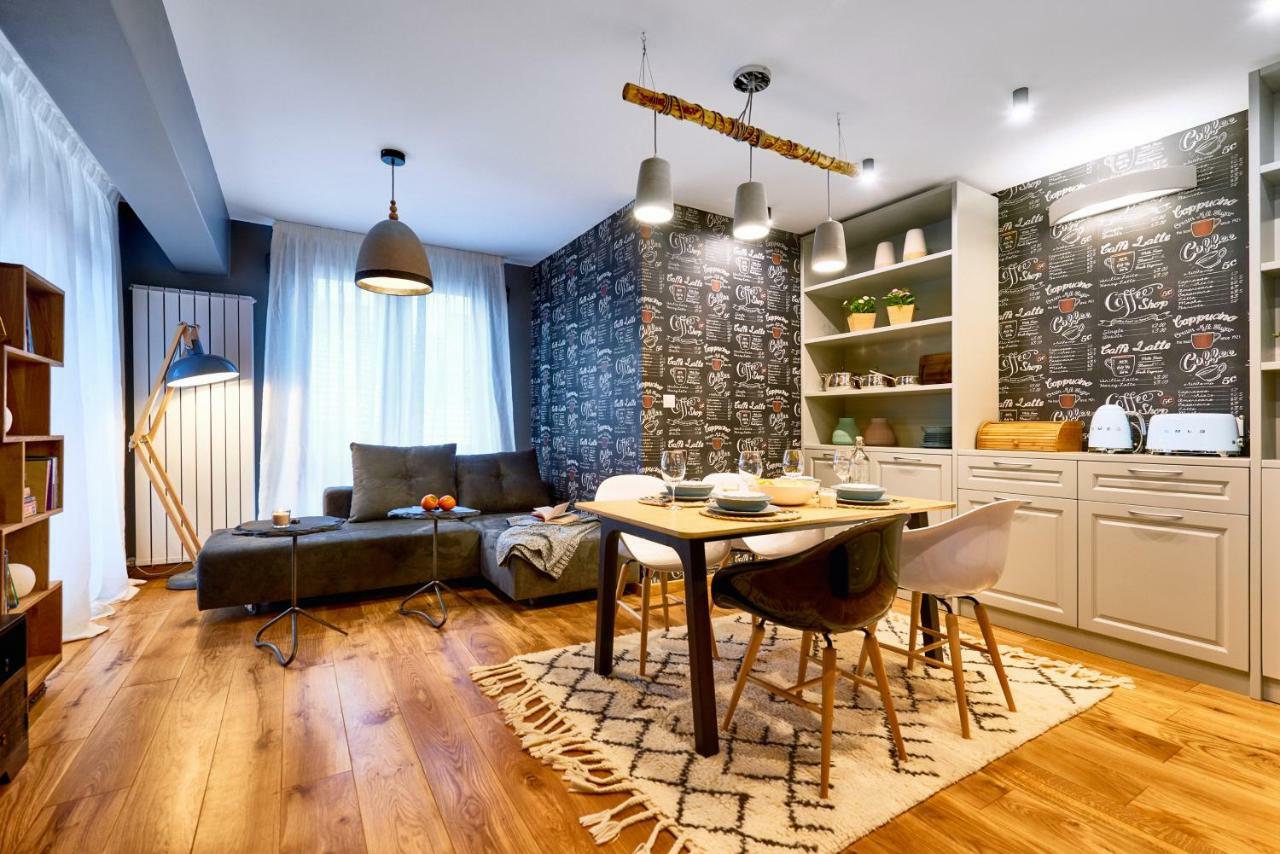 Stylish And High-End Designer Apartments In City Center Sofía Exterior foto